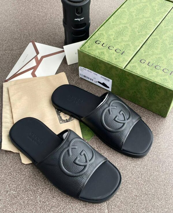 Black Gucci Interlocking G Slides Black Gucci Interlocking G Slides