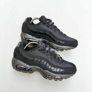 Nike Air Max 95 Essential
