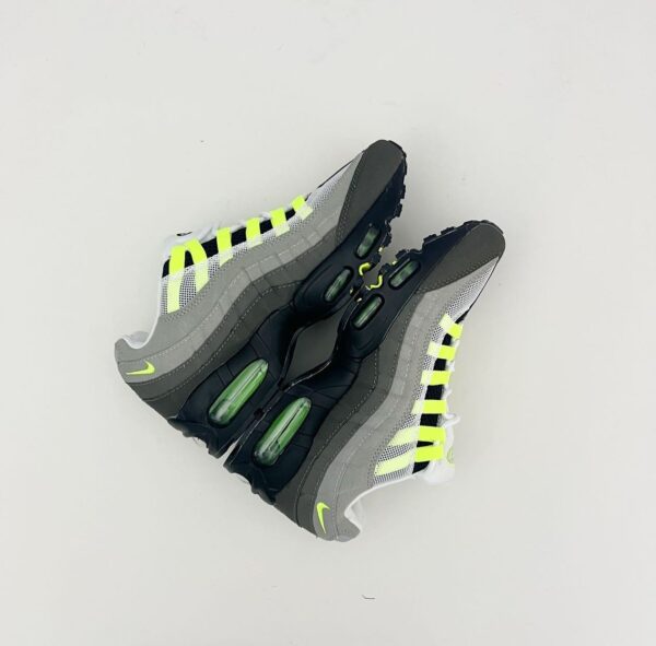 Nike-Air-Max-95-OG.jpg Nike-Air-Max-95-OG.jpg