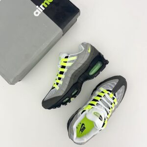 Nike-Air-Max-95-OG-Big-Bubble-Neon-2025.jpg
