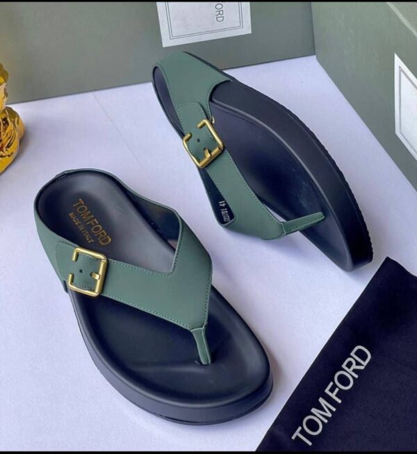 om-Ford-Mens-Flip-Flops-splendourman.jpg
