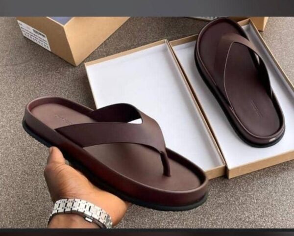 shop-for-trendy-sandals-and-crocs-in-nigeria-get-the-latest-styles-from-the-best-online-store-in-nigeria-67f93d2a2e01a.jpg shop-for-trendy-sandals-and-crocs-in-nigeria-get-the-latest-styles-from-the-best-online-store-in-nigeria-67f93d2a2e01a.jpg