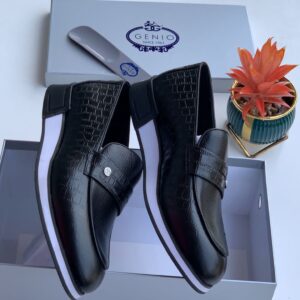 Genio Black Crocodile-Pattern Men’s Slip-On Shoes