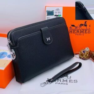 Classic Black Travel Clutch Wallet with Detachable Wrist Strap